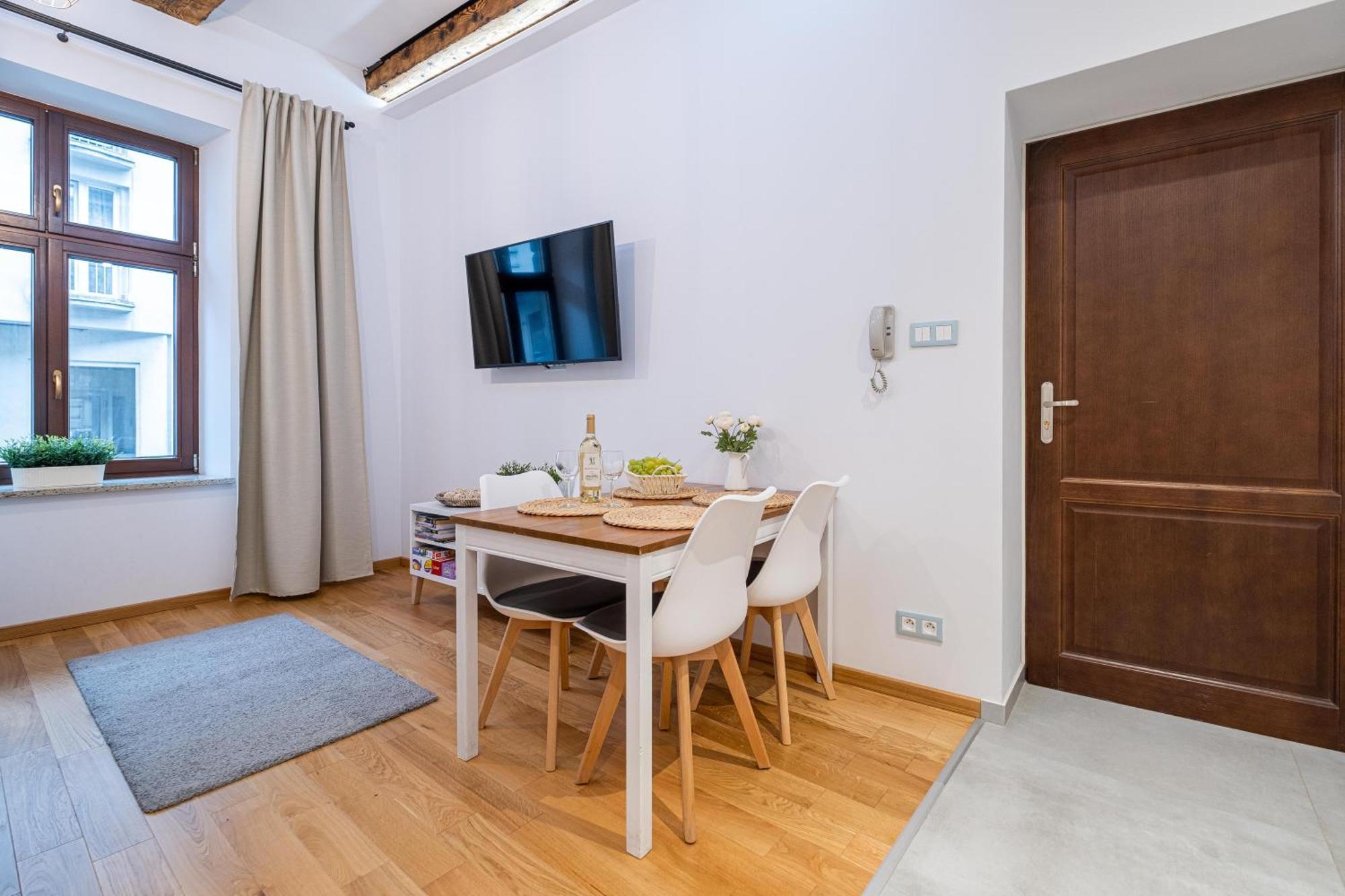 Old Town Zamkowa Vis A Vis Wawelu Apartment Krakow Exterior photo